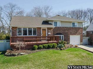 2085 Bit Path, Seaford, NY 11783