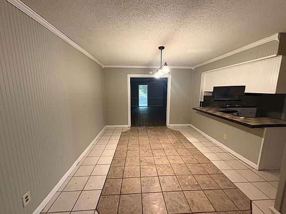2576 Court_09112025