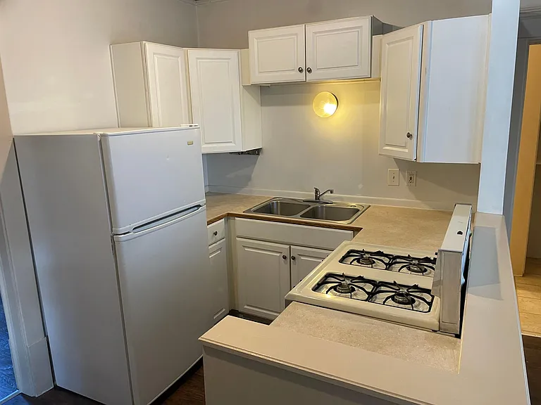 389 Valinda Pl #1 — Photo 7