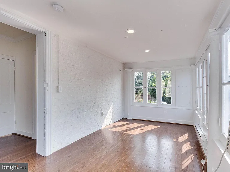 Sun Room with lots of windows