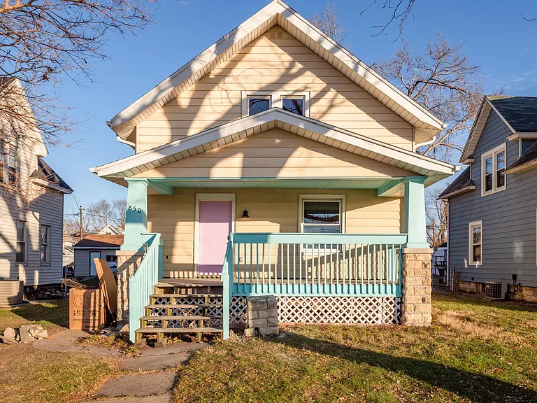 850 15th St SE — Photo 30
