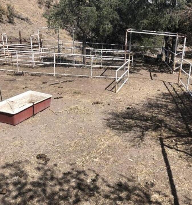 2nd image of 167 Bar Fc Ranch Rd