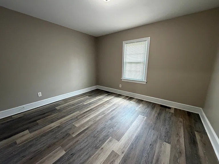 3003 Buckingham Rd NW #A — Photo 7