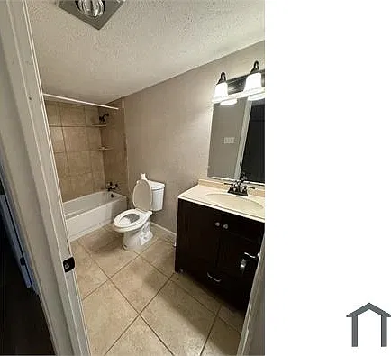 3 bed, 1400 sqft, $2,100 — Photo 4