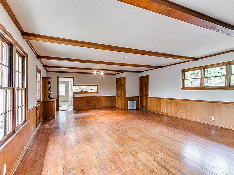 2221 Churchill Pl — Photo 28