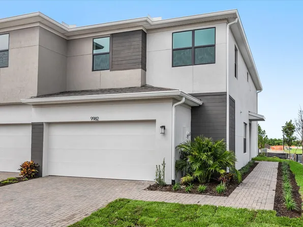 9982 SW Torquay Dr, Port Saint Lucie, FL 34987