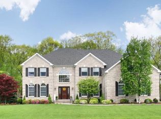 2 Cedar Gate Rd, Denville, NJ 07834