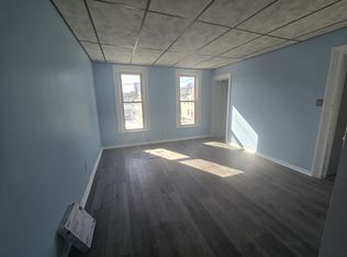 24-26 Milton Ave #2L, Amsterdam, NY 12010