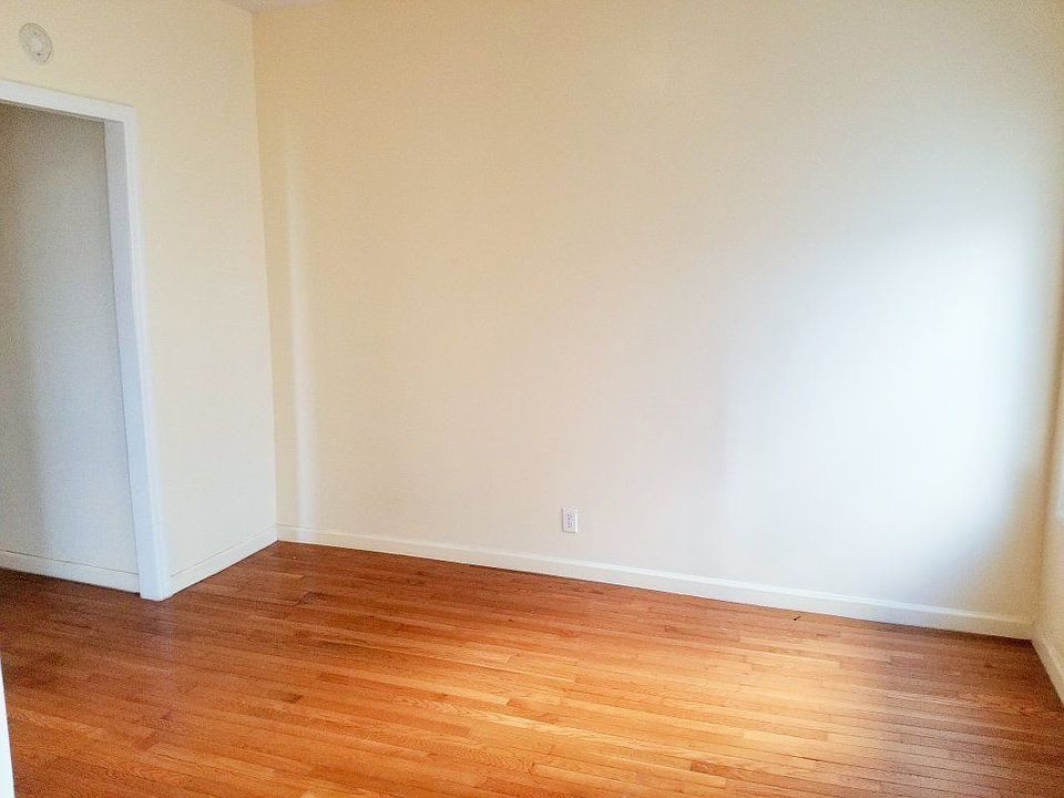 2nd image of 133 W 145th St #34I