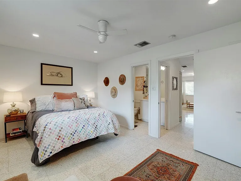 1208 Enfield Rd #202 — Photo 4