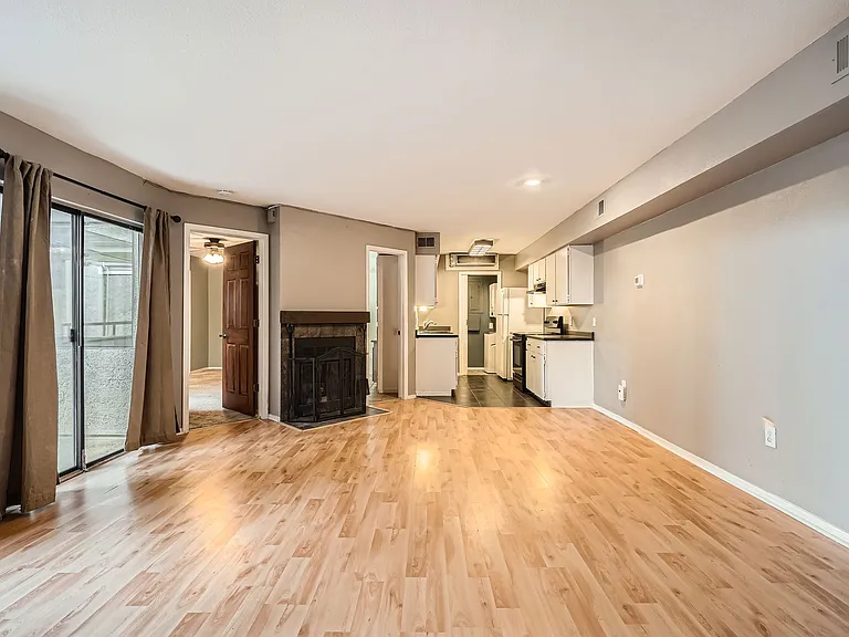 1830 Newland Ct #222 — Photo 8