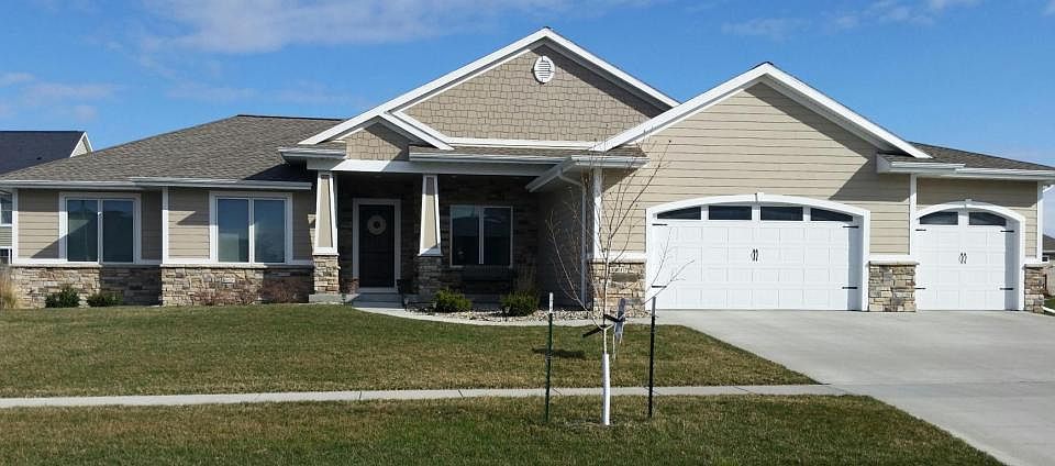 1st image of 3017 Weston Dr