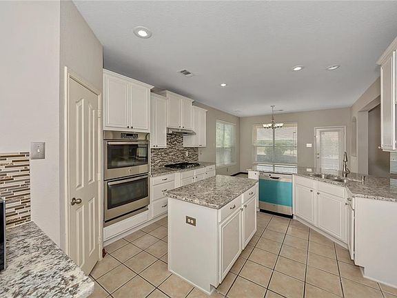 5th image of 9720 Lacey Ln