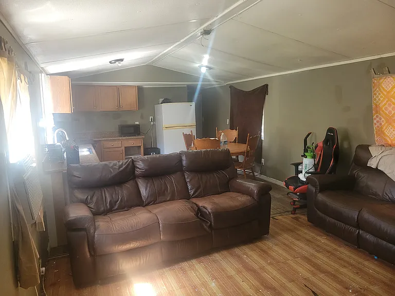 21244 Campbell Dr — Photo 11