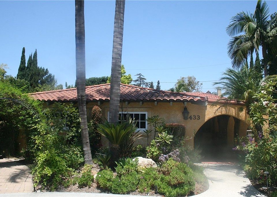 1st image of 433 W Santa Clara Ave