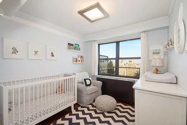 Sold by Oxford Property Group | media 12
