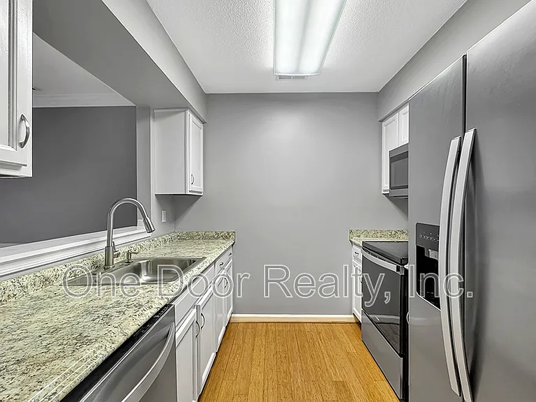 805 Settlement Dr — Photo 5