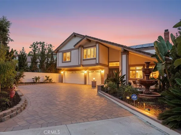 6425 E Shady Valley Ln, Anaheim, CA 92807