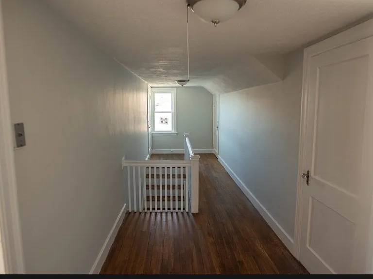 8 Merton Rd — Photo 7