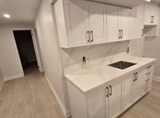 129 Huntington Park Dr, Markham, ON L3T 7C8