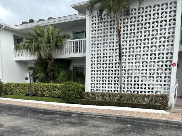 4201 S South Ocean Boulevard #J-2, South Palm Beach, FL 33480