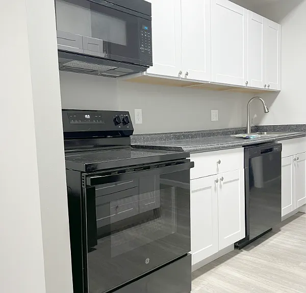 712 N Monroe St — Photo 1