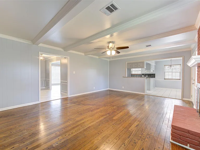 1718 Anvil Dr — Photo 7