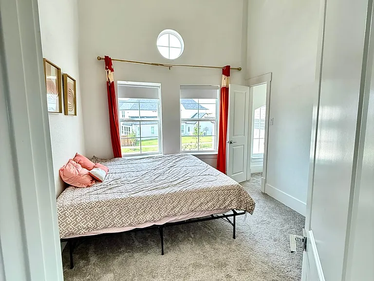 4878 Limousine Ln — Photo 12