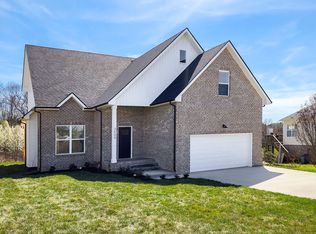 3509 Clover Hills Ct, Clarksville, TN 37043
