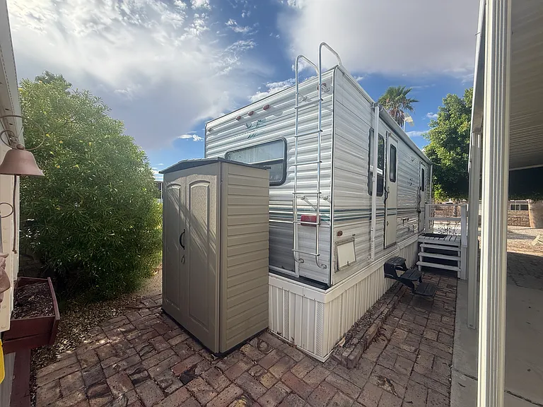 13478 E 47th Ln #B — Photo 11