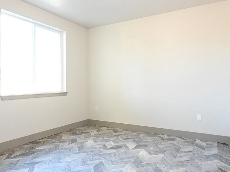 Lofts On Broadway — Photo 26