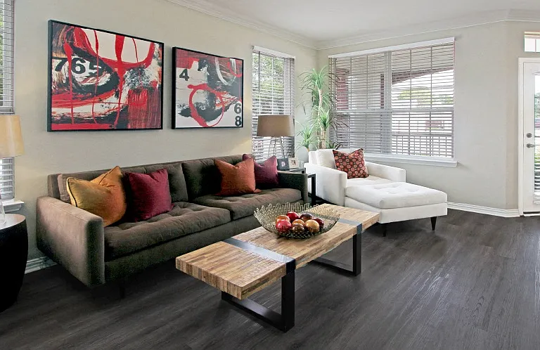 Rockledge Oaks Apartments — Photo 14