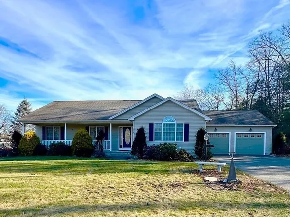 278 Ventura St, Ludlow, MA 01056