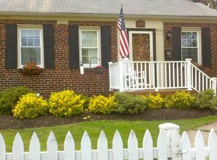 704 Ramsey St, Alexandria, VA 22301