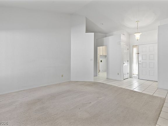 5th image of 4504 Crimson Leaf Dr