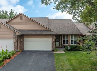 803 E Post Rd SE, Cedar Rapids, IA 52403