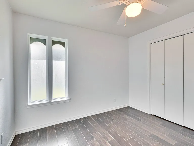 7709 Shoal Creek Blvd — Photo 16