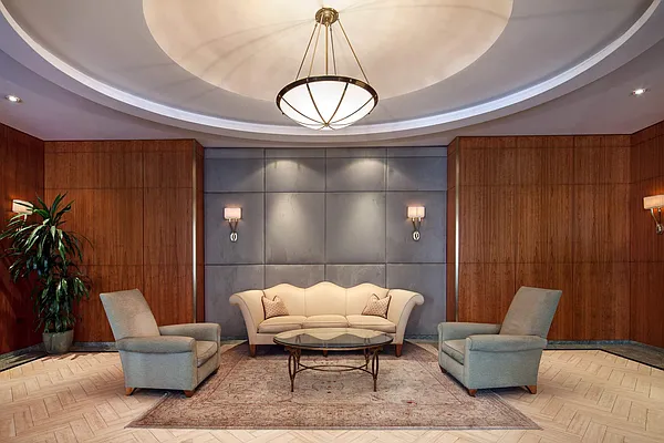 Sold by Sotheby's International Realty | media 9