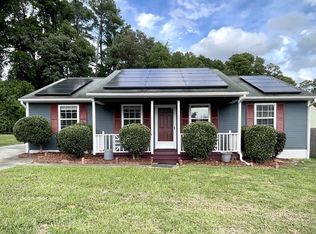 4 Savi Ct, Durham, NC 27713