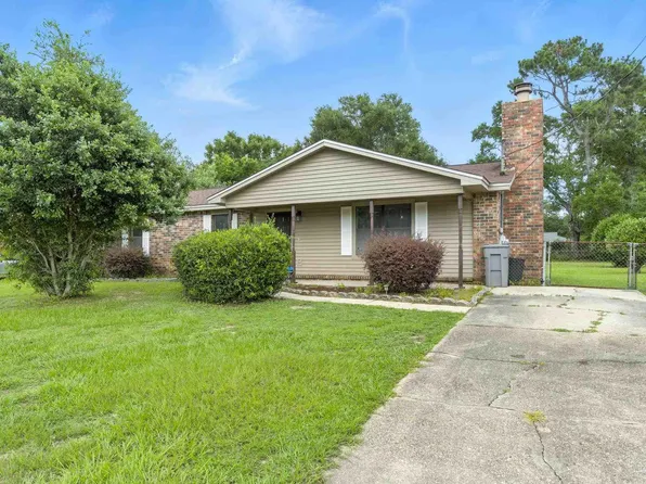 2846 Godwin Ln, Pensacola, FL 32526