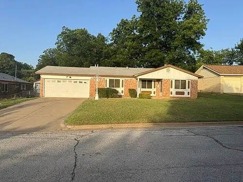 503 Franklin Dr Photo 1
