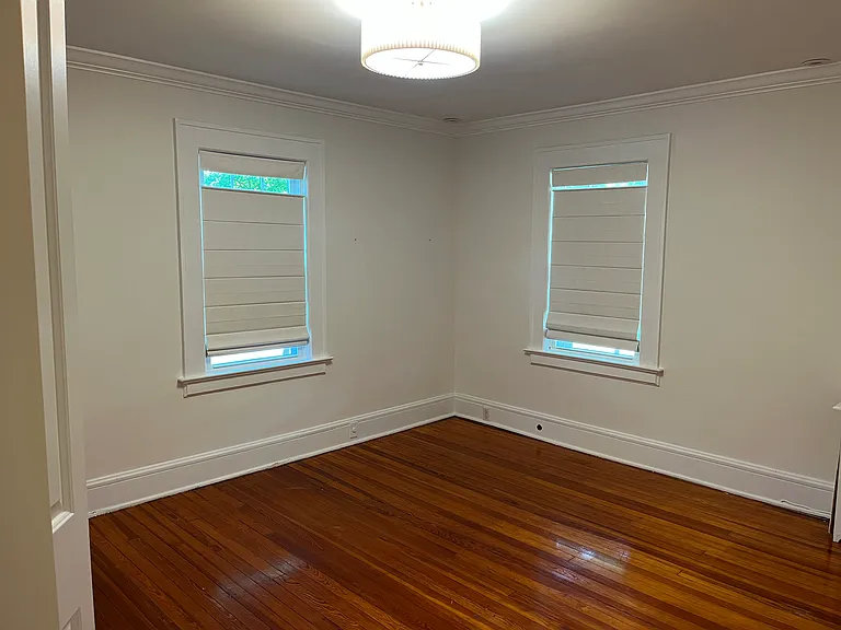 288 Seneca Pl — Photo 13