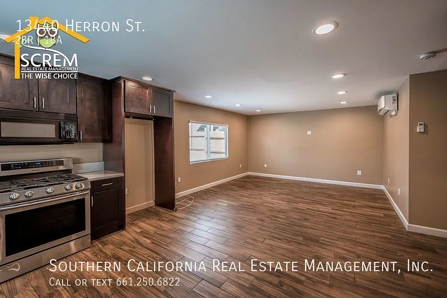 Two Bedroom One Bathroom A.D.U in Sylmar — Photo 2