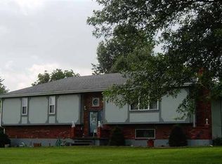 248 NW 40th Rd, Clinton, MO 64735