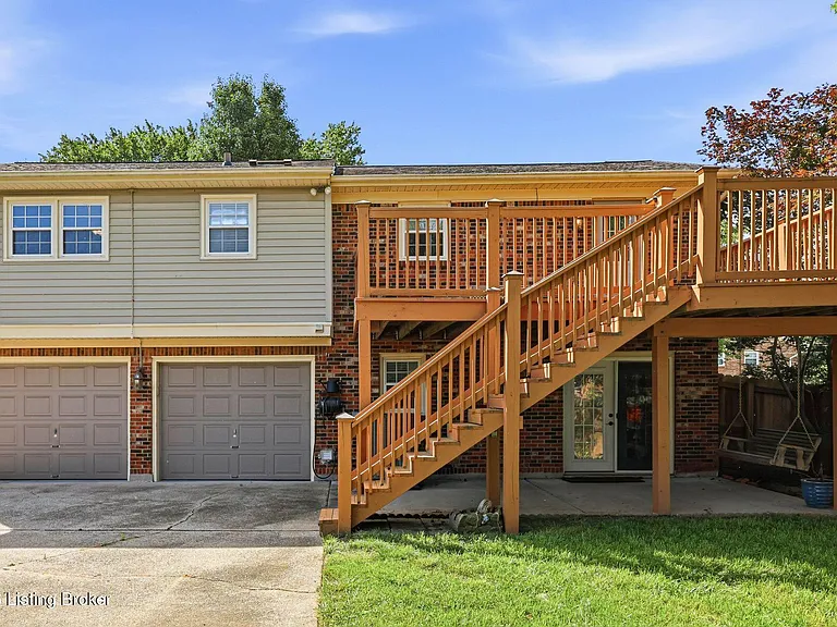 3605 Birnamwood Ct — Photo 41