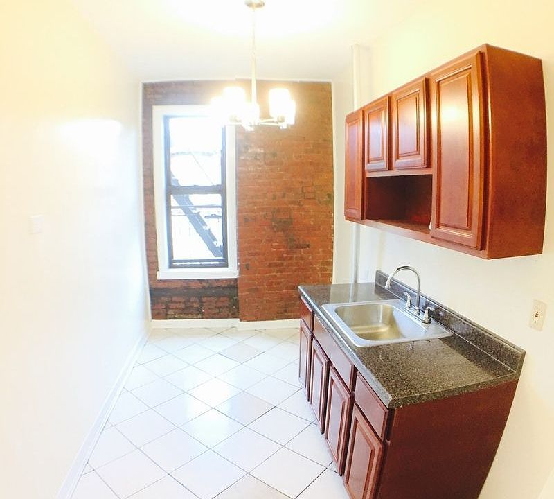 1st image of 2537 Bedford Ave APT 1C
