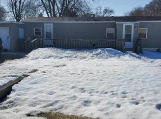 2027 Margaret Dr, Loves Park, IL 61111