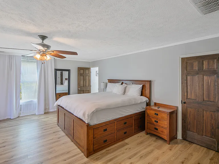 1208 Goodview Ave — Photo 44