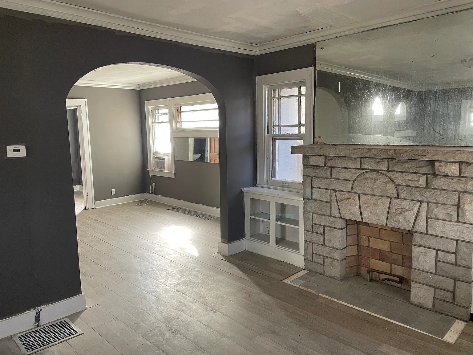 3 bed, 1.5 bath, 1400 sqft, $1,395 — Photo 2