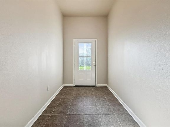 2nd image of 41817 Snowball Cir